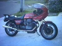 Guzzi LeMans III - right